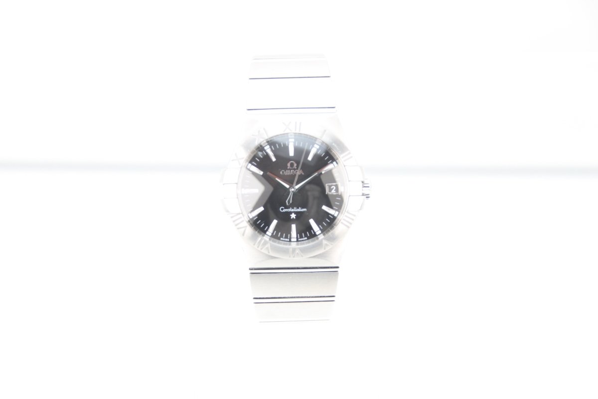 Used OMEGA Constellation 35mm Quartz Black Dial Steel 123.10.35.60.01.001 - RYBrandshop