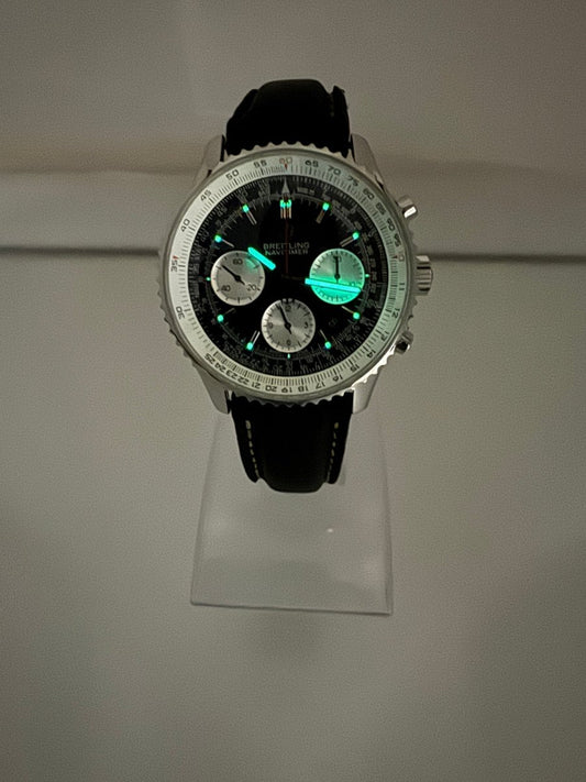 The Breitling Navitimer 01 Ref. AB0127 - RYBrandshop