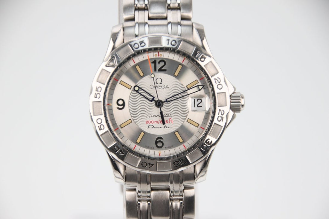 [Market Analysis] Why the OMEGA Seamaster 200M 2514.30 is a Smart Buy in 2026 - RYBrandshop