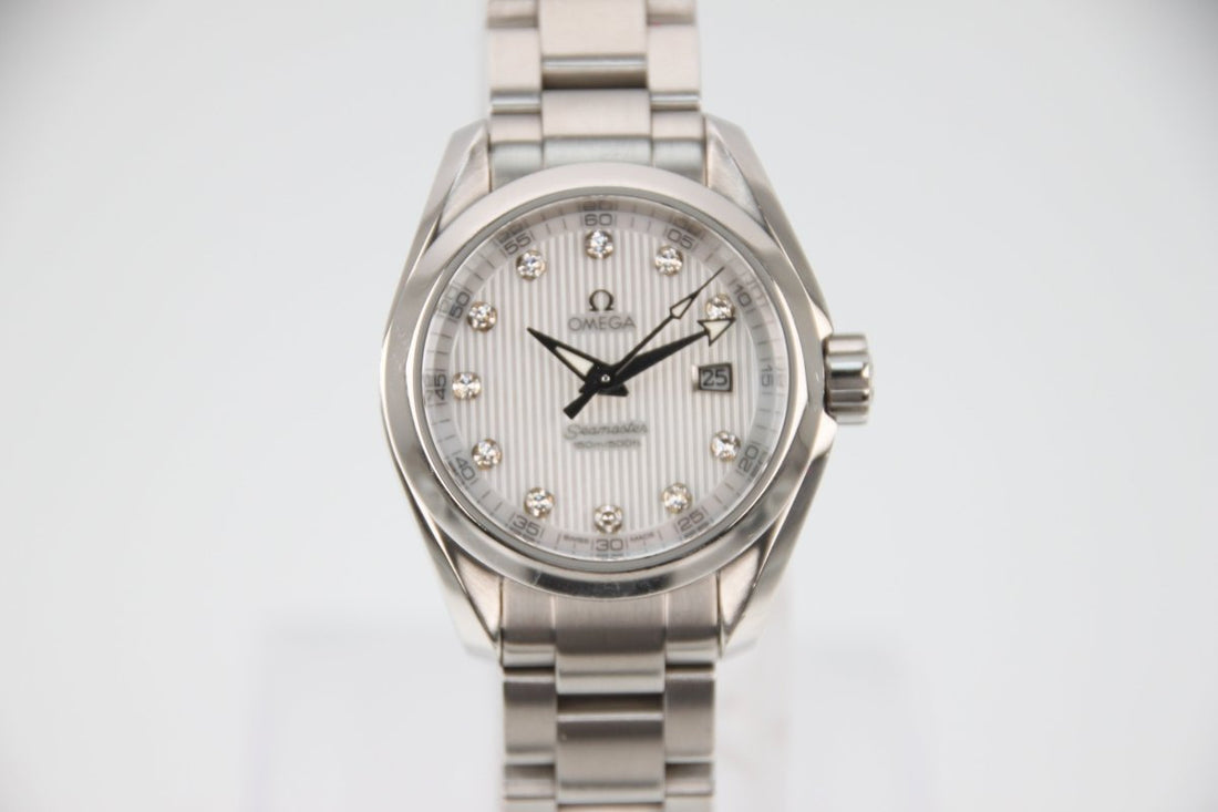 [Watchmaker Inspection] Examining Condition of OMEGA Seamaster Aqua Terra 150M 231.10.30.61.55.001 - RYBrandshop