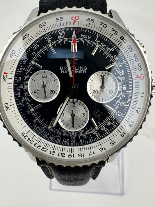 46mm of Heritage: The Navitimer 01 Isn’t Just Big; It’s a Tool - RYBrandshop