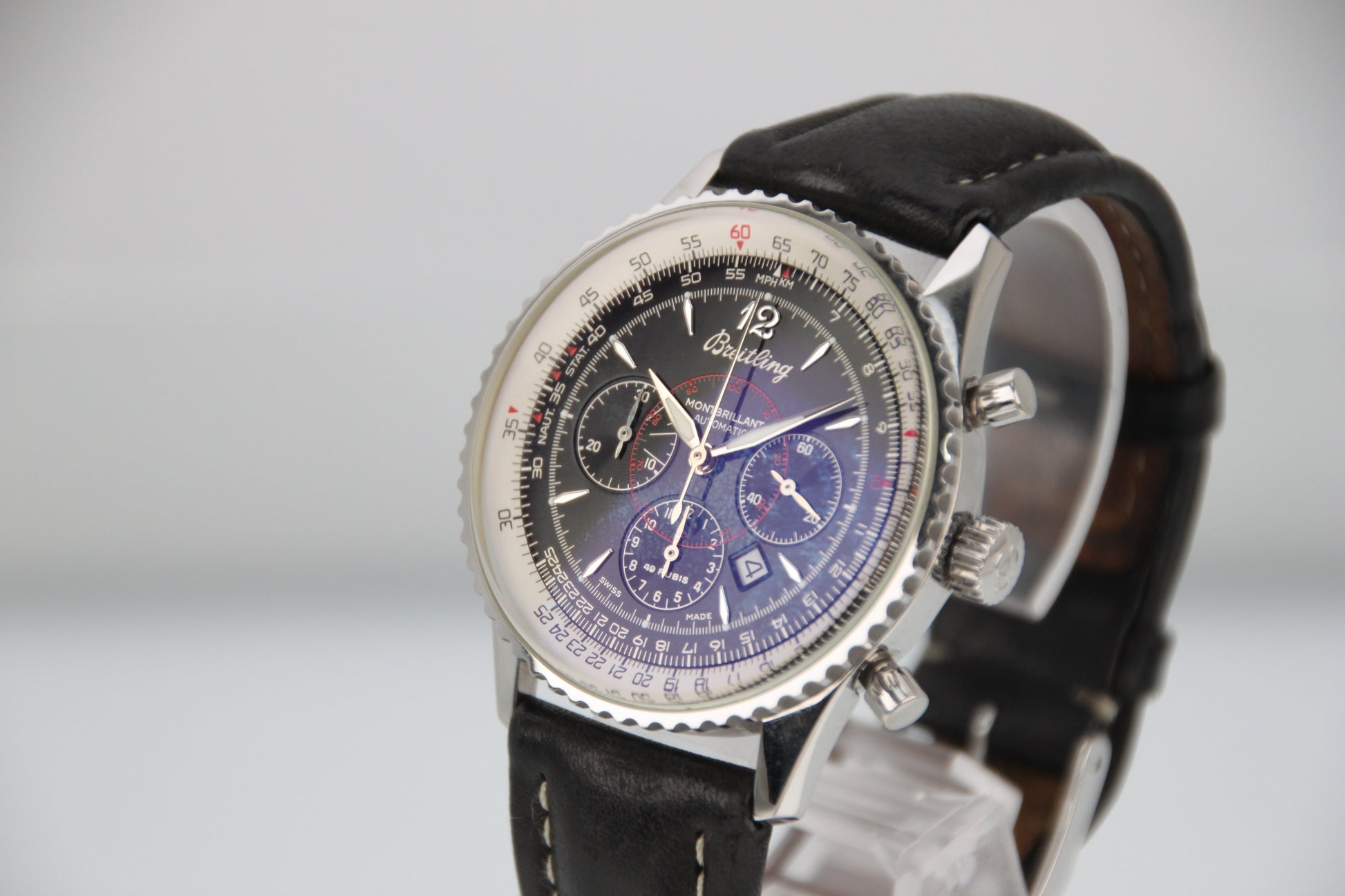 Breitling Navitimer Montbrillant A41330 Black Dial Automatic 38mm - Image 2
