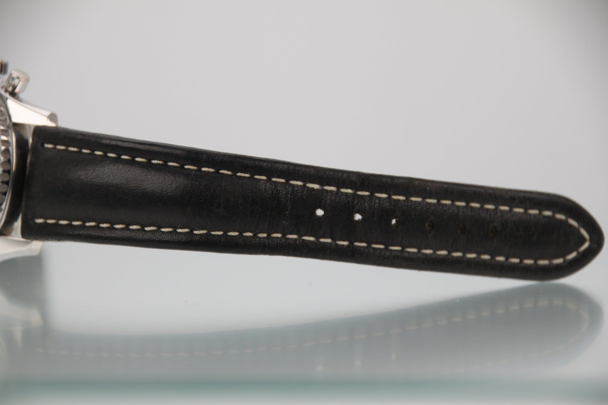 Breitling Navitimer Montbrillant A41330 Black Dial Automatic 38mm - Image 7