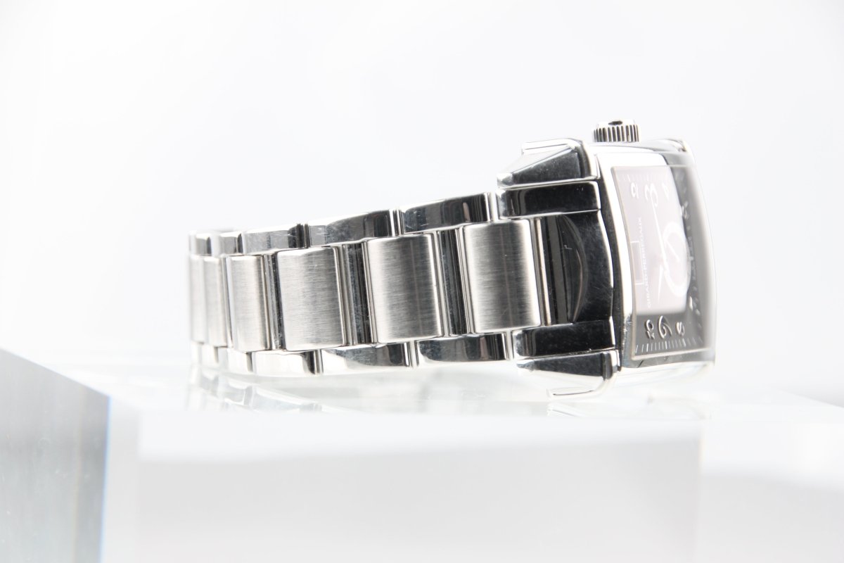 Used Girard - Perregaux Vintage 1945 King Big Date Limited 250 Black Dial - RYBrandshop