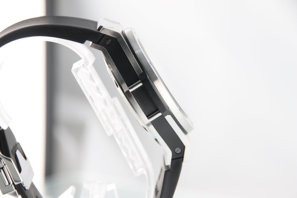 Used Hublot Big Bang Steel 44mm Black Dial Automatic Chronograph 301.SX.1170.RX - RYBrandshop