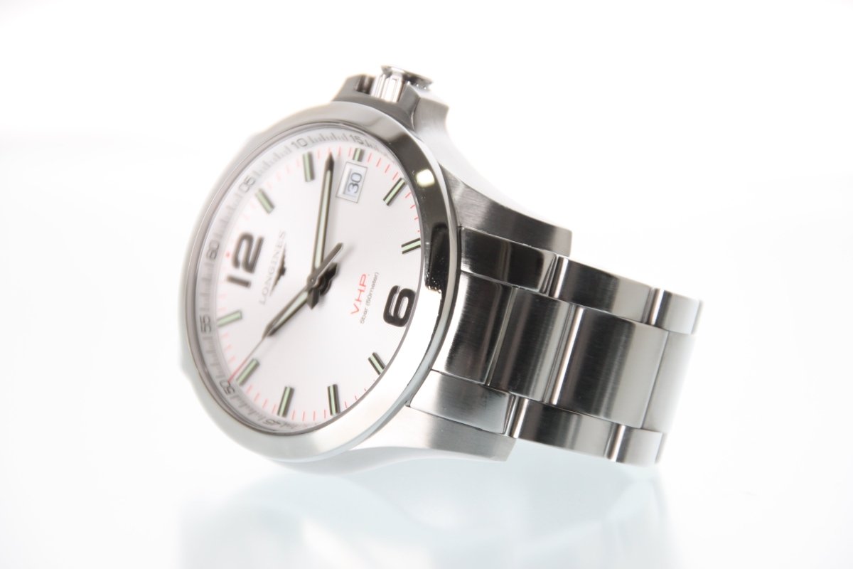 Used Longines Conquest V.H.P. White Dial 40mm Quartz L3.716.4 Full Set - RYBrandshop