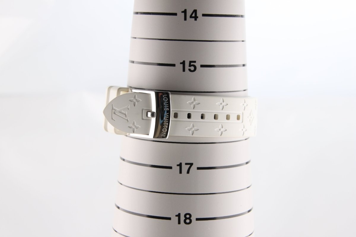 Used Louis Vuitton Tambour Lovely Cup Q132C Mother of Pearl Dial Quartz Chronograph - RYBrandshop