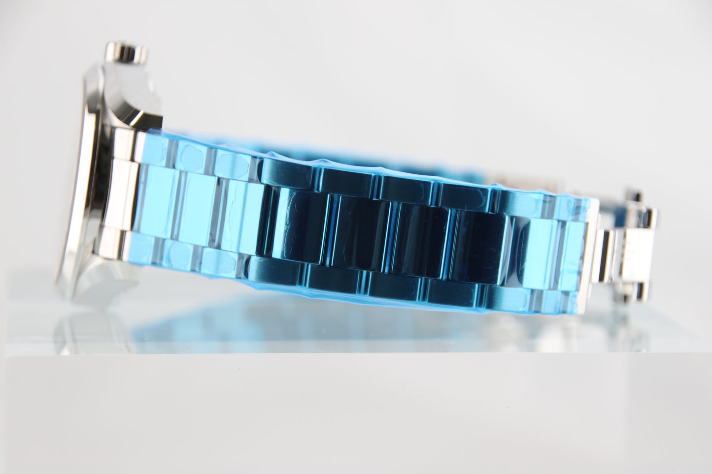 Brand New OMEGA Seamaster Aqua Terra 150M Mother of Pearl Diamond 38.5mm Unused