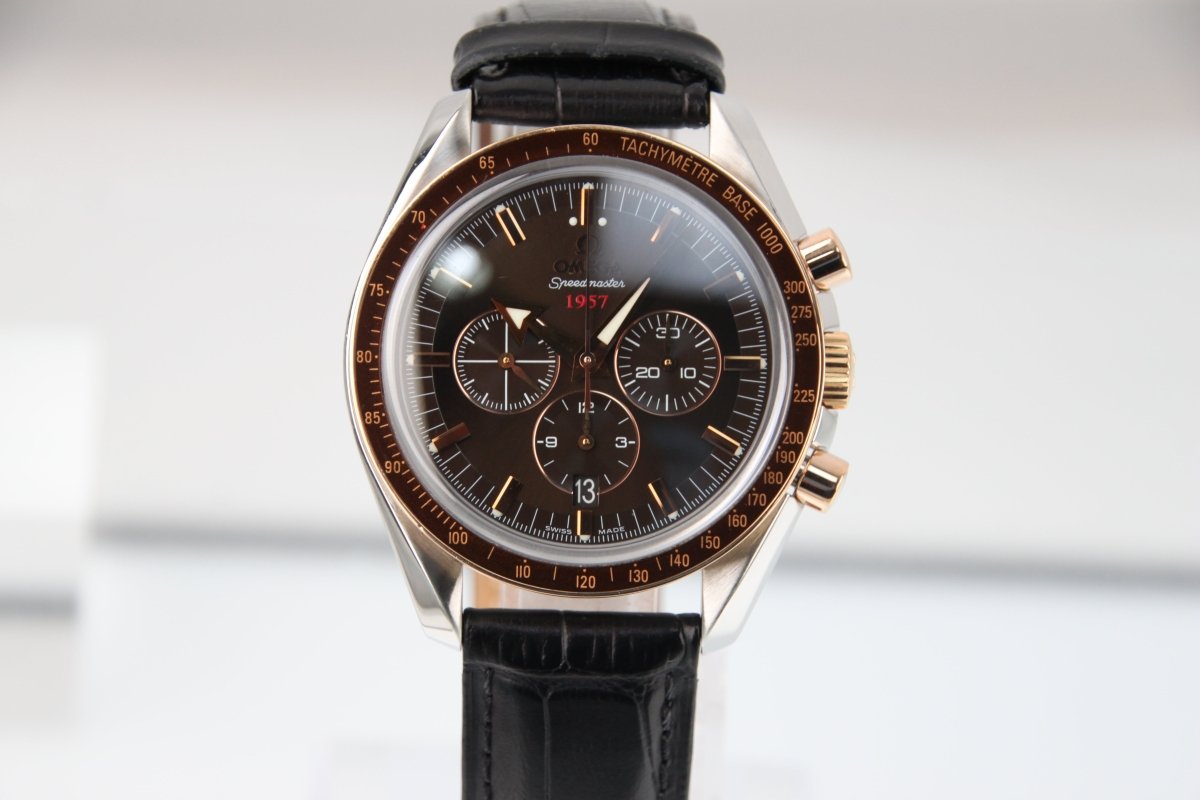 Used OMEGA Speedmaster Broad Arrow 1957 Rose Gold Bezel 321.93.42.50.13.001 Serviced - RYBrandshop