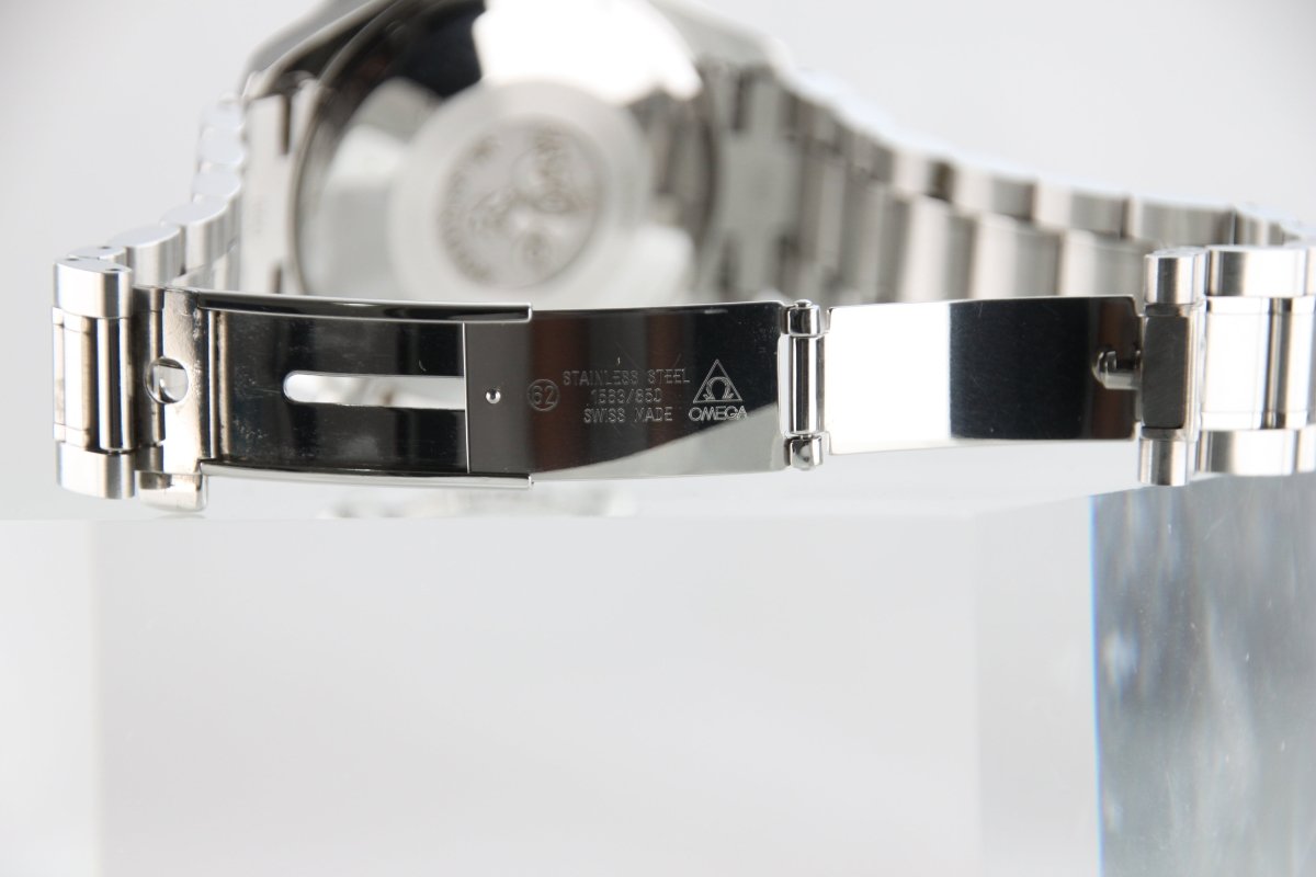 Used OMEGA Speedmaster Date Black Dial Automatic 3513.50 39mm Steel Watch - RYBrandshop
