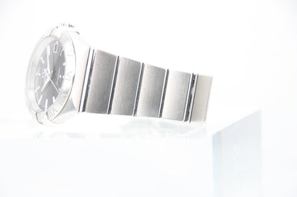 Used OMEGA Constellation 35mm Quartz Black Dial Steel 123.10.35.60.01.001 - RYBrandshop