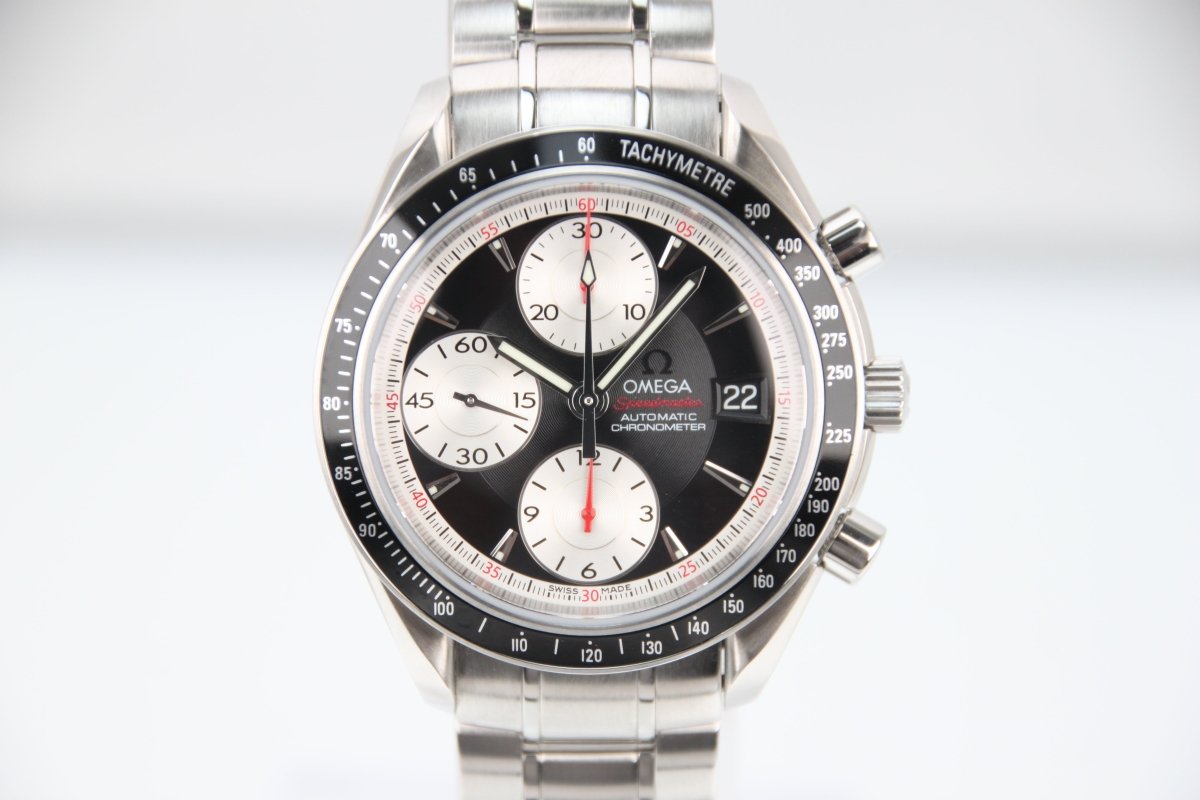 OMEGA Speedmaster Date Chronograph 40mm Black Dial 3210.51 - RYBrandshop