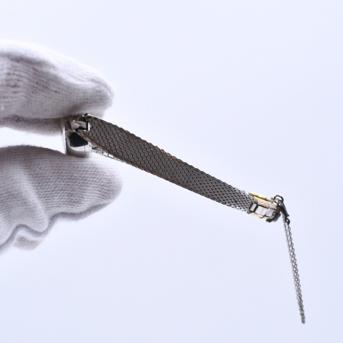 Used Omega Geneve Vintage 14K Solid White Gold Silver Dial Manual Ladies Watch - RYBrandshop