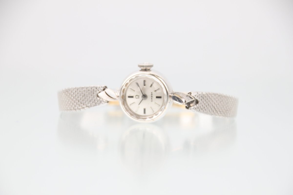 Used Omega Geneve Vintage 14K Solid White Gold Silver Dial Manual Ladies Watch - RYBrandshop