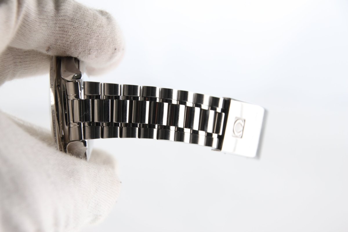 Used Omega Speedmaster Date 3511.20 Albino Silver White Dial Automatic Chronograph - RYBrandshop