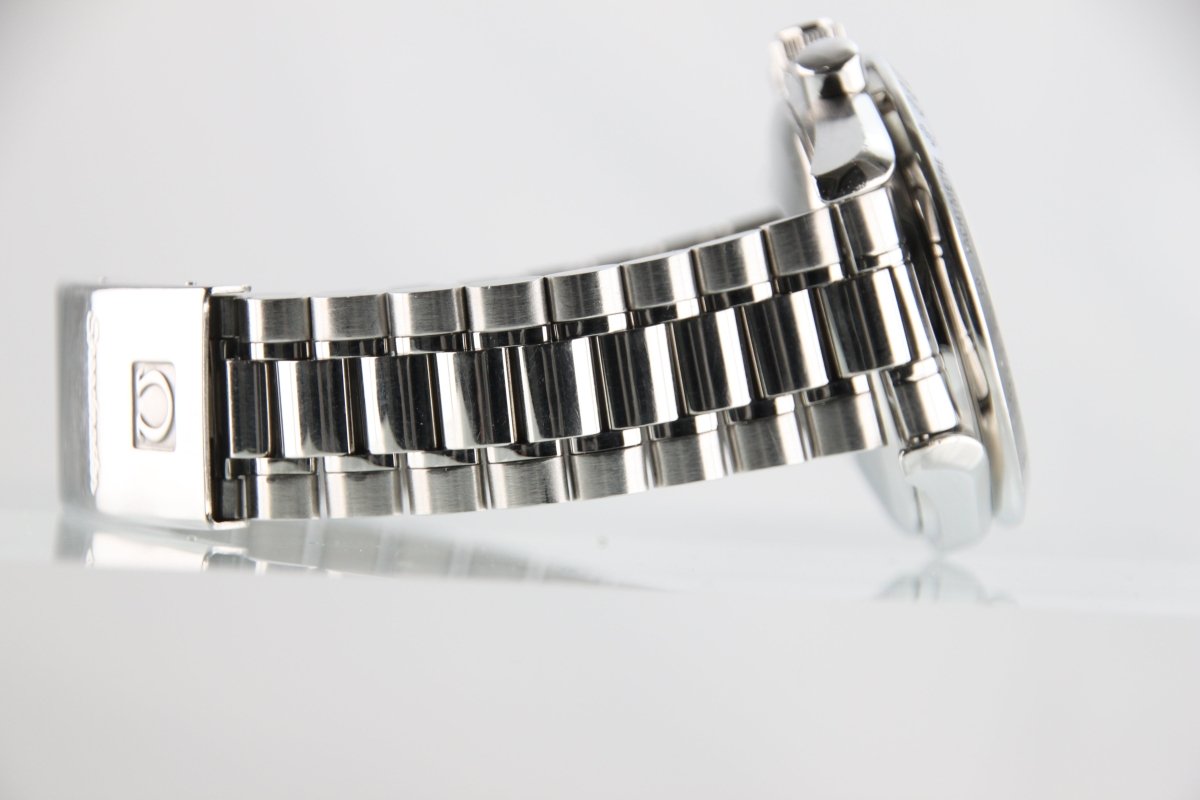 Used Omega Speedmaster Date 3511.20 Albino Silver White Dial Automatic Chronograph - RYBrandshop