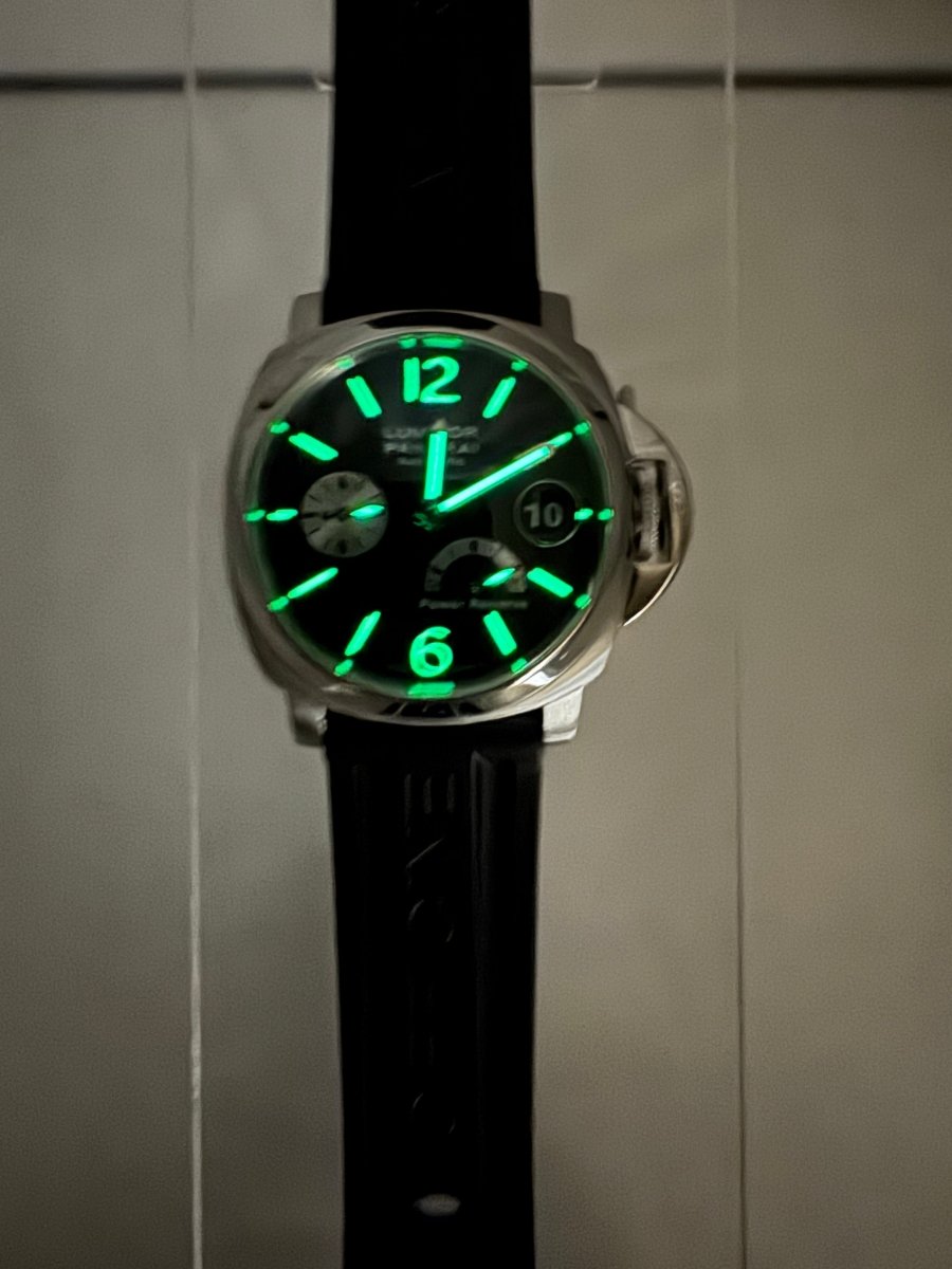 Used PANERAI Luminor Power Reserve 40mm PAM00125 Black Dial Automatic Rubber - RYBrandshop