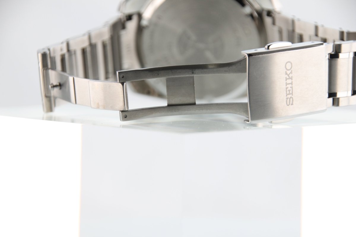 Used Seiko Astron SBXC071 5X53 GPS Solar Green Dial Limited Edition 2000pcs - RYBrandshop