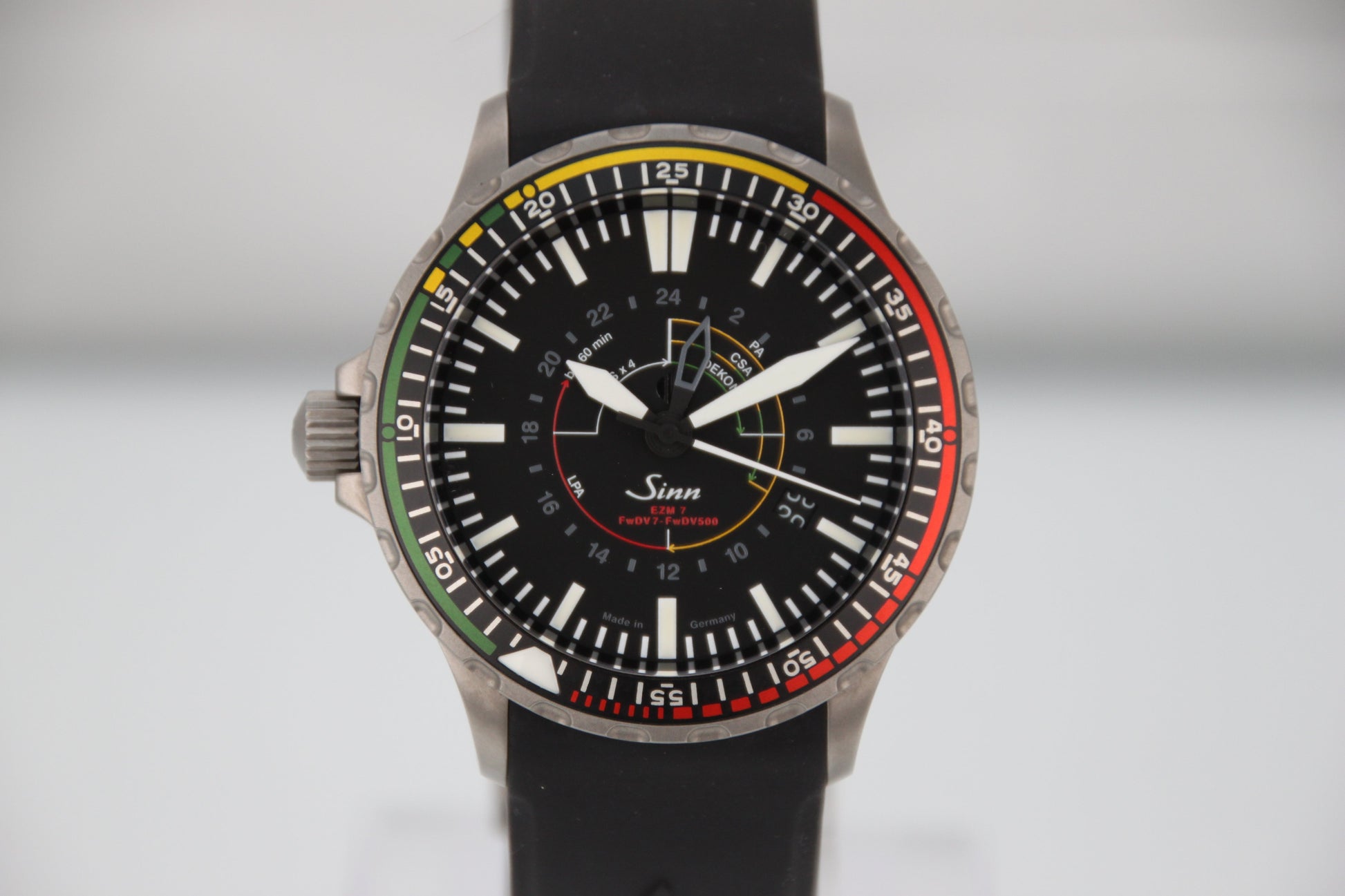 Sinn EZM7 857.EZM-7 Black Dial Automatic 43mm - Image 2
