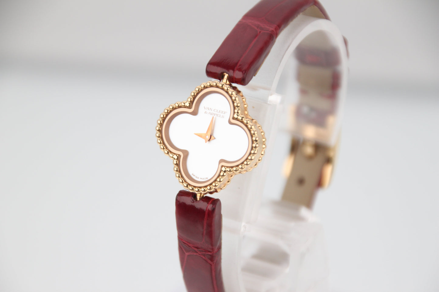 Van Cleef & Arpels Sweet Alhambra Watch 18K PG Shell Dial VCARO8SF00 - Image 2