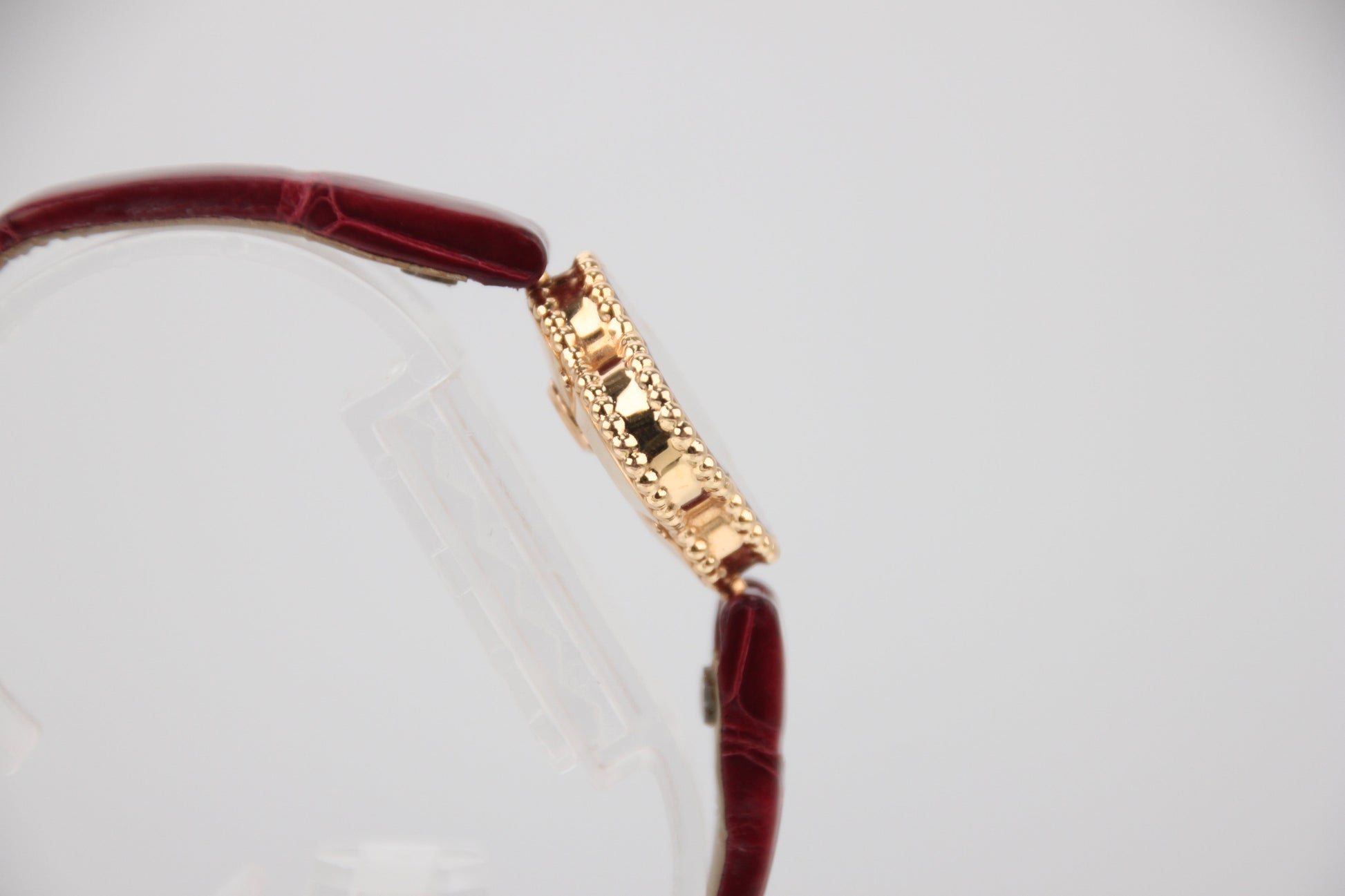 Van Cleef & Arpels Sweet Alhambra Watch 18K PG Shell Dial VCARO8SF00 - Image 4